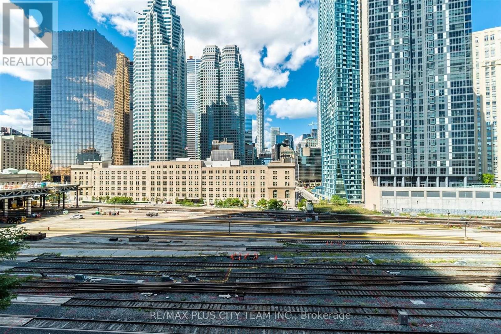 805 - 18 Yonge Street, Toronto, Ontario  M5E 1Z8 - Photo 14 - C12748976