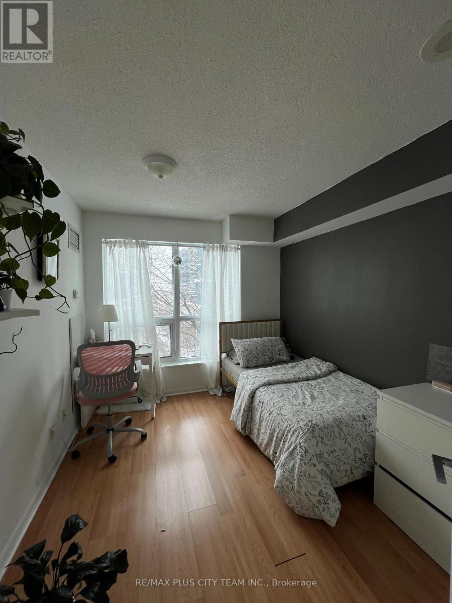 805 - 18 Yonge Street, Toronto, Ontario  M5E 1Z8 - Photo 5 - C12748976