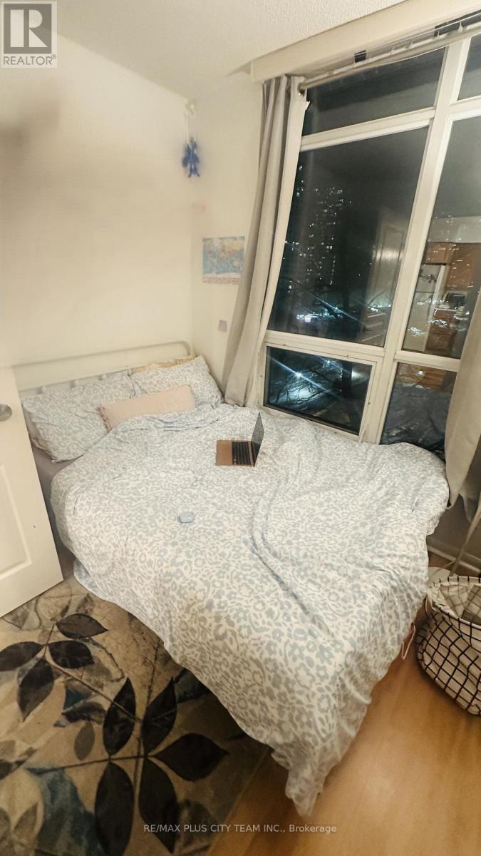 805 - 18 Yonge Street, Toronto, Ontario  M5E 1Z8 - Photo 9 - C12748976