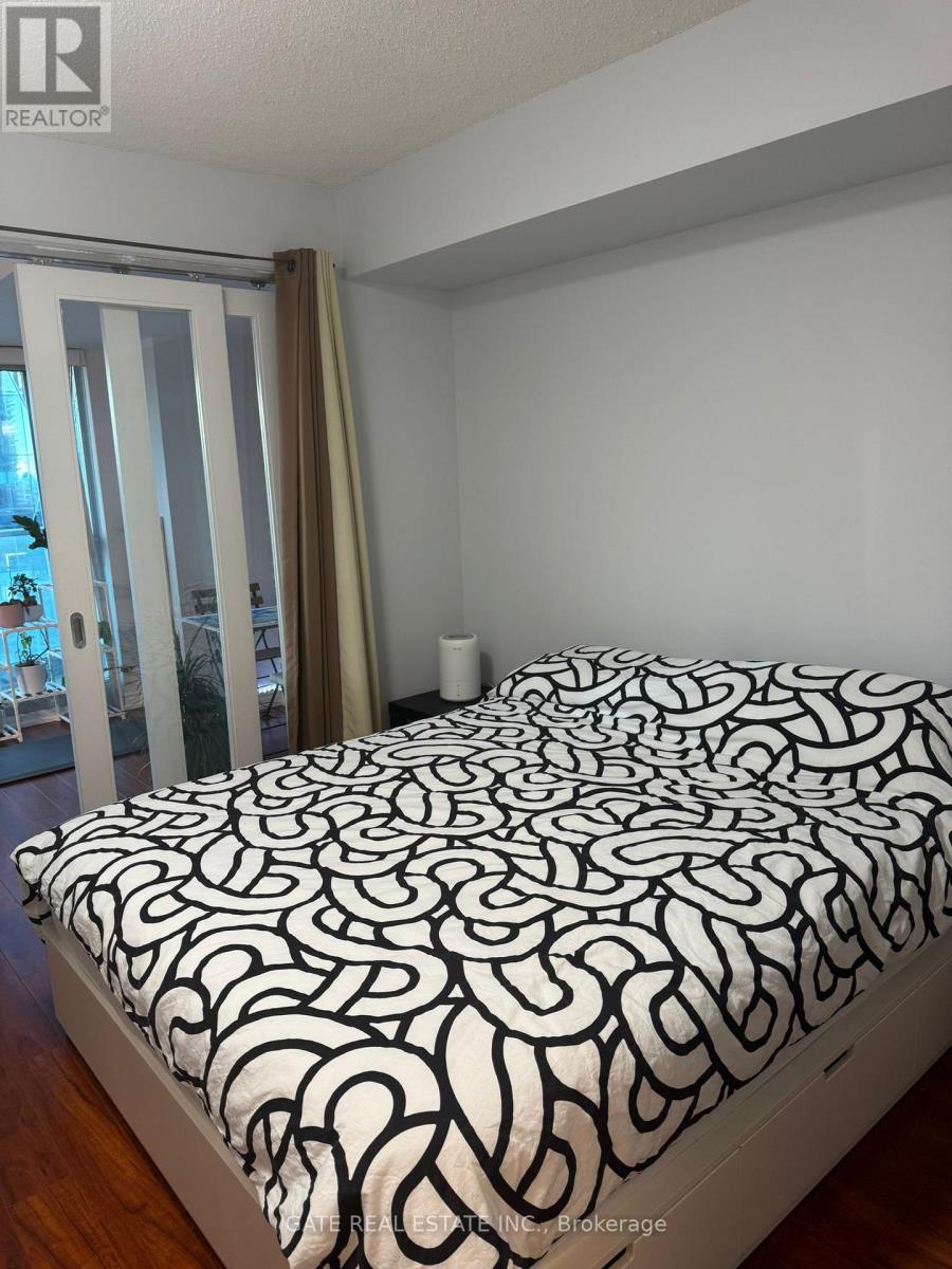 1713 - 18 Yonge Street, Toronto, Ontario  M5E 1Z8 - Photo 11 - C12749048