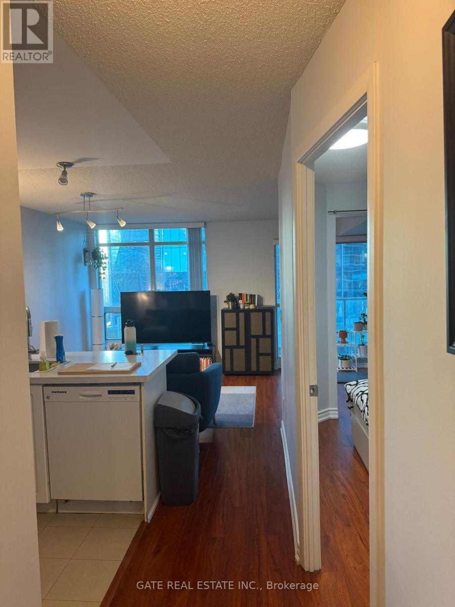 1713 - 18 Yonge Street, Toronto, Ontario  M5E 1Z8 - Photo 6 - C12749048