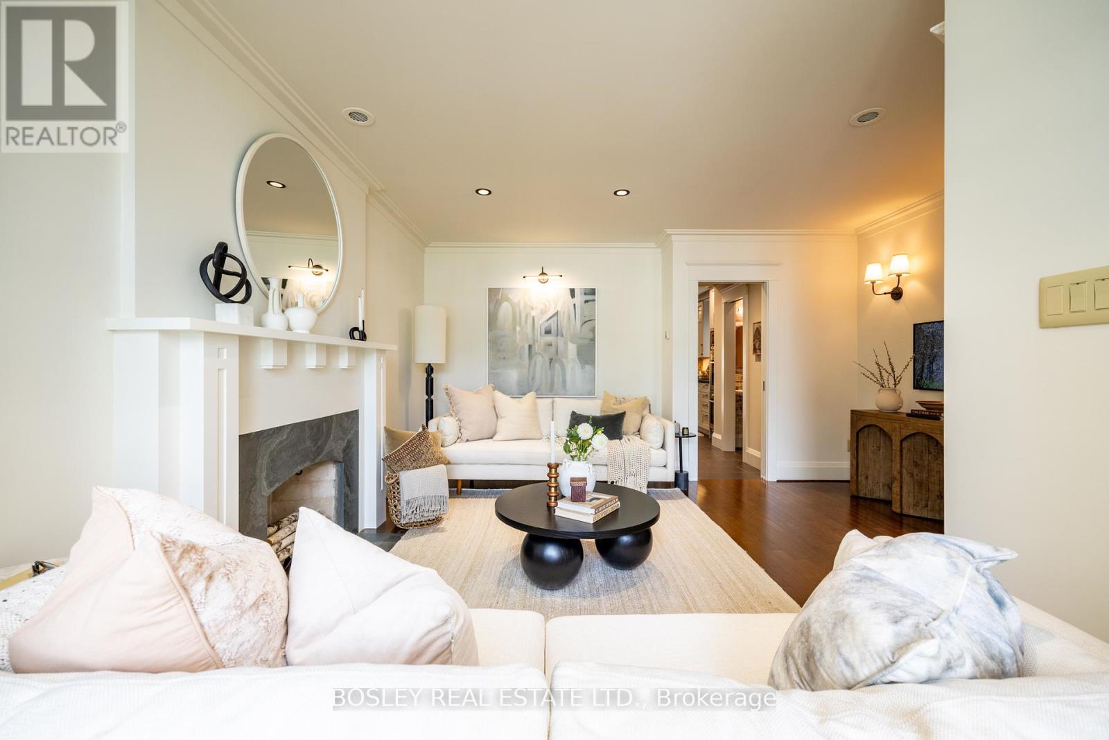 351 Woburn Avenue, Toronto, Ontario  M5M 1L3 - Photo 7 - C12749096