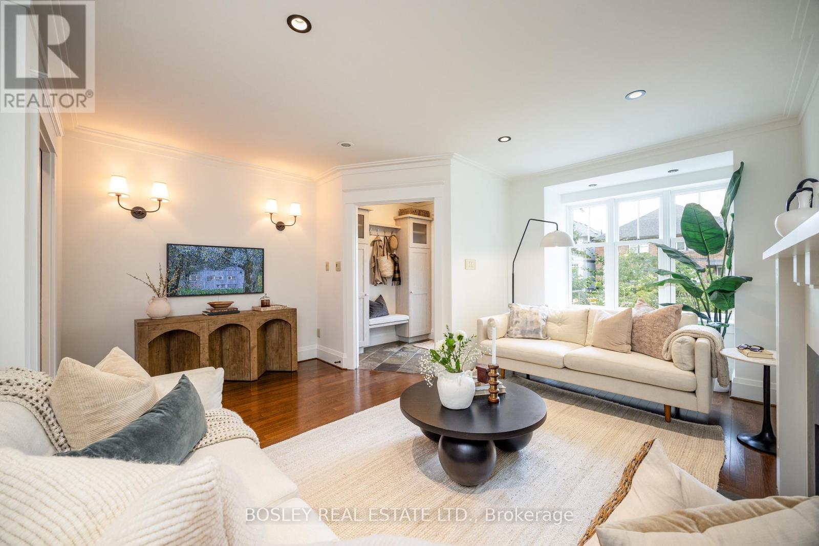 351 Woburn Avenue, Toronto, Ontario  M5M 1L3 - Photo 8 - C12749096