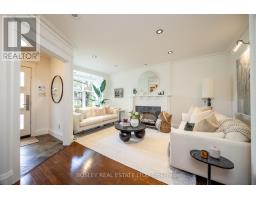 351 WOBURN AVENUE, Toronto, Ontario