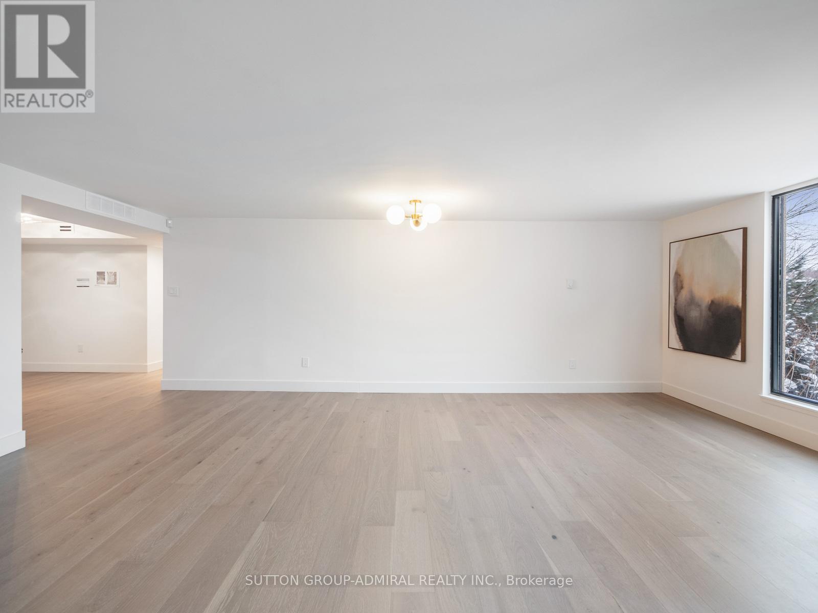 405 - 3900 Yonge Street, Toronto (Bedford Park-Nortown), Ontario  M4N 3N6 - Photo 8 - C12749108