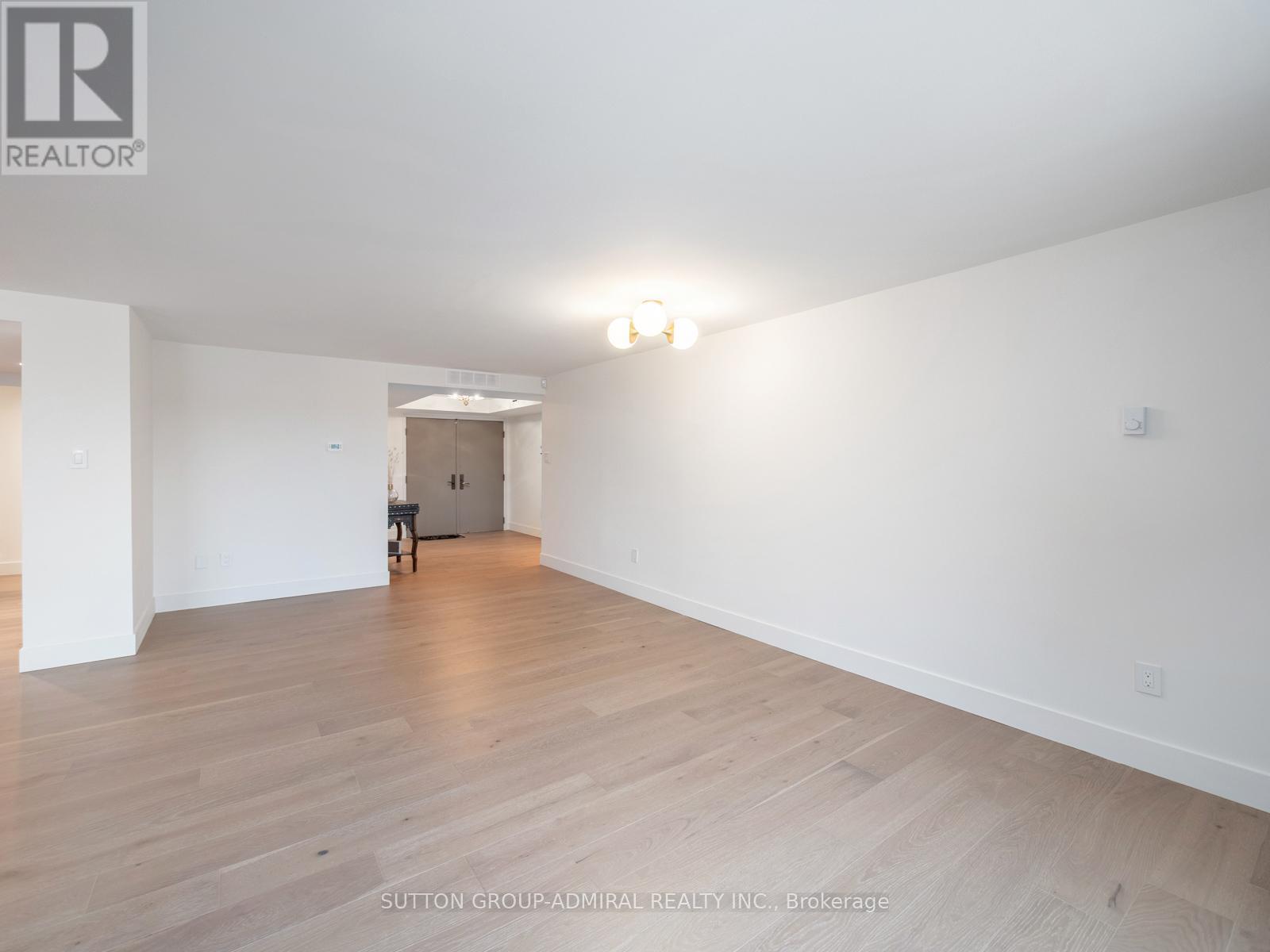 405 - 3900 Yonge Street, Toronto (Bedford Park-Nortown), Ontario  M4N 3N6 - Photo 9 - C12749108