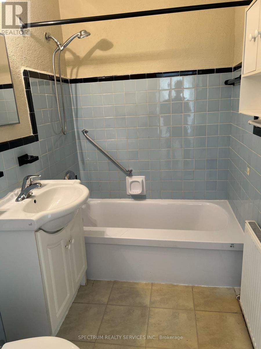 306 - 660 Eglinton Avenue W, Toronto, Ontario  M5N 1C3 - Photo 11 - C12749122