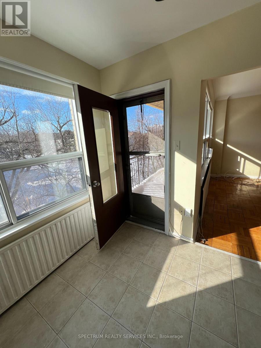 306 - 660 Eglinton Avenue W, Toronto, Ontario  M5N 1C3 - Photo 8 - C12749122