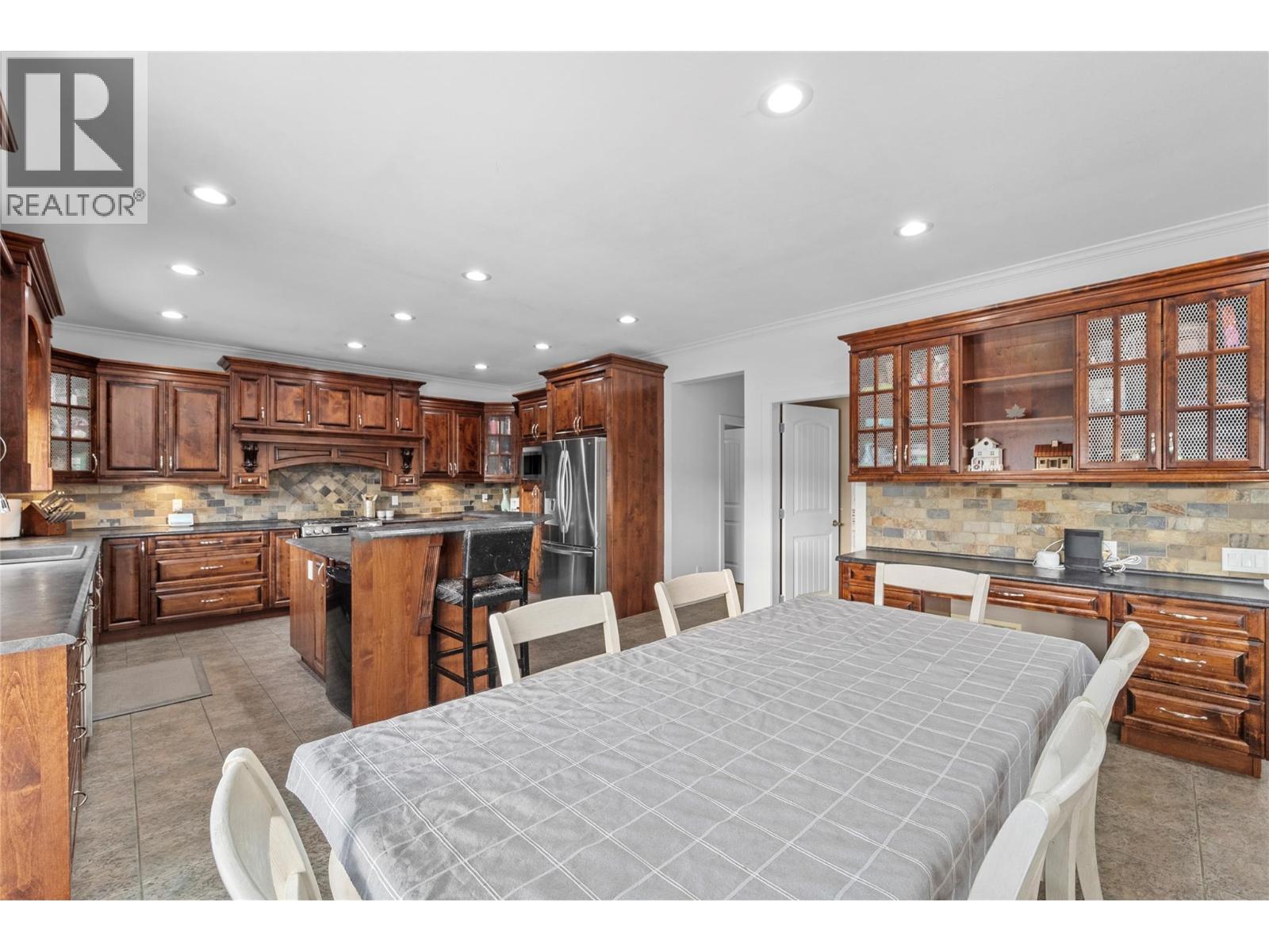 2662 Forksdale Court, Merritt, British Columbia  V1K 1P8 - Photo 12 - 10373799