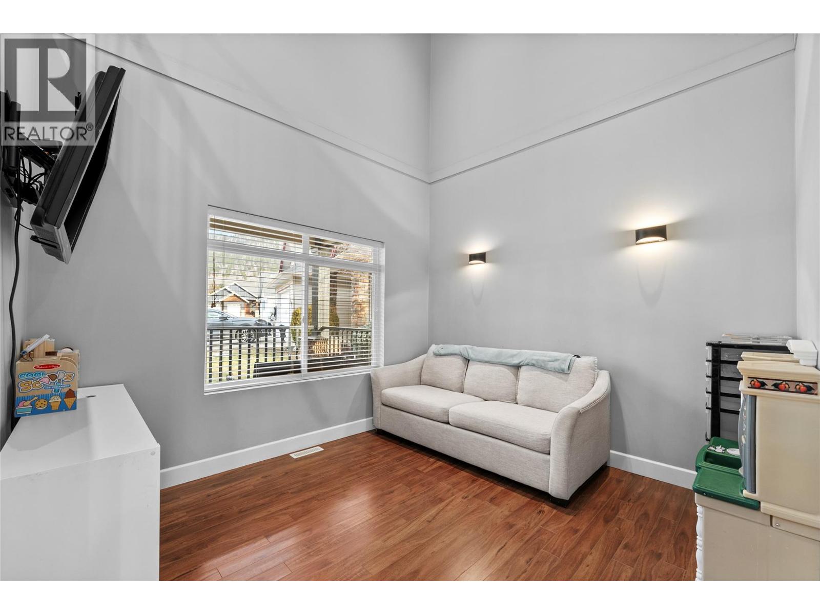 2662 Forksdale Court, Merritt, British Columbia  V1K 1P8 - Photo 21 - 10373799