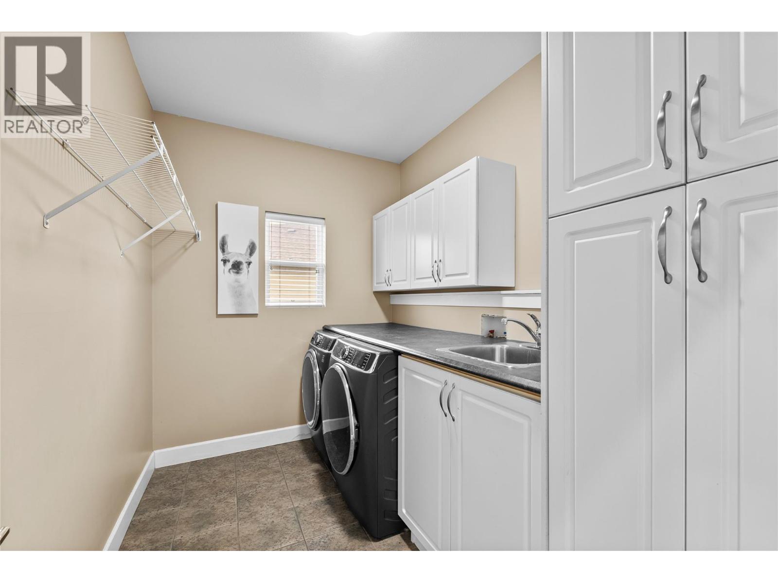 2662 Forksdale Court, Merritt, British Columbia  V1K 1P8 - Photo 36 - 10373799