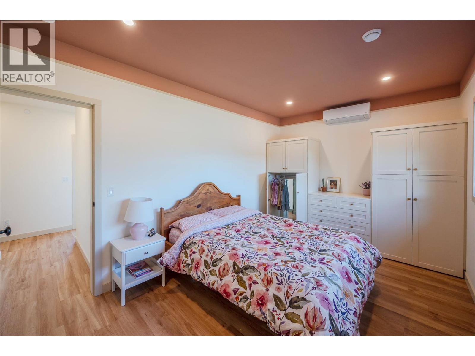 886 Lighthouse Landing Summerland Photo 28