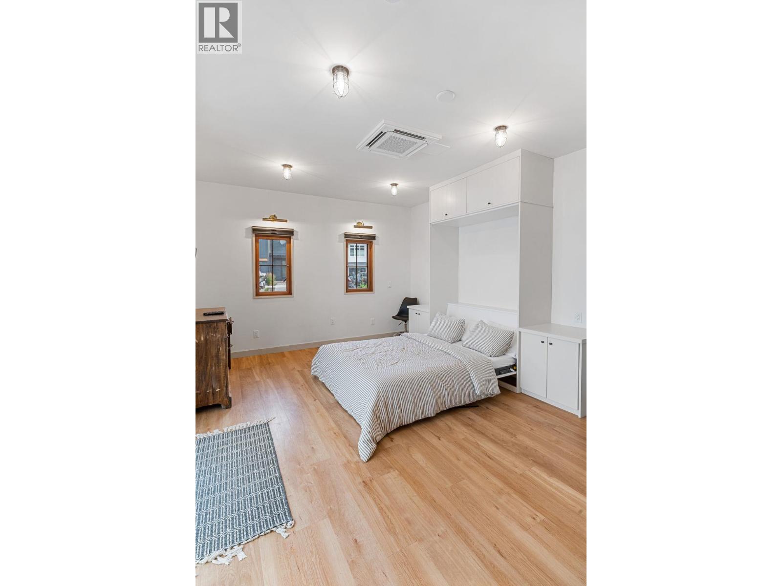 886 Lighthouse Landing Summerland Photo 32