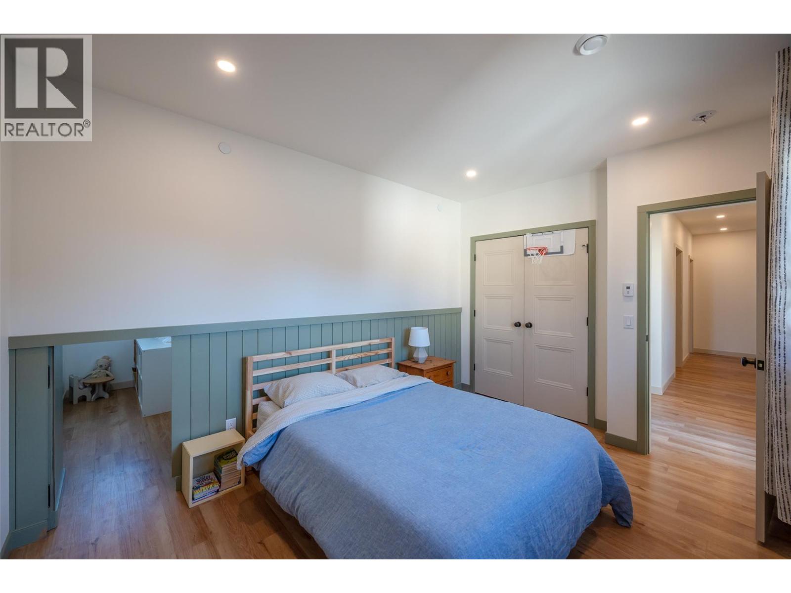 886 Lighthouse Landing Summerland Photo 27