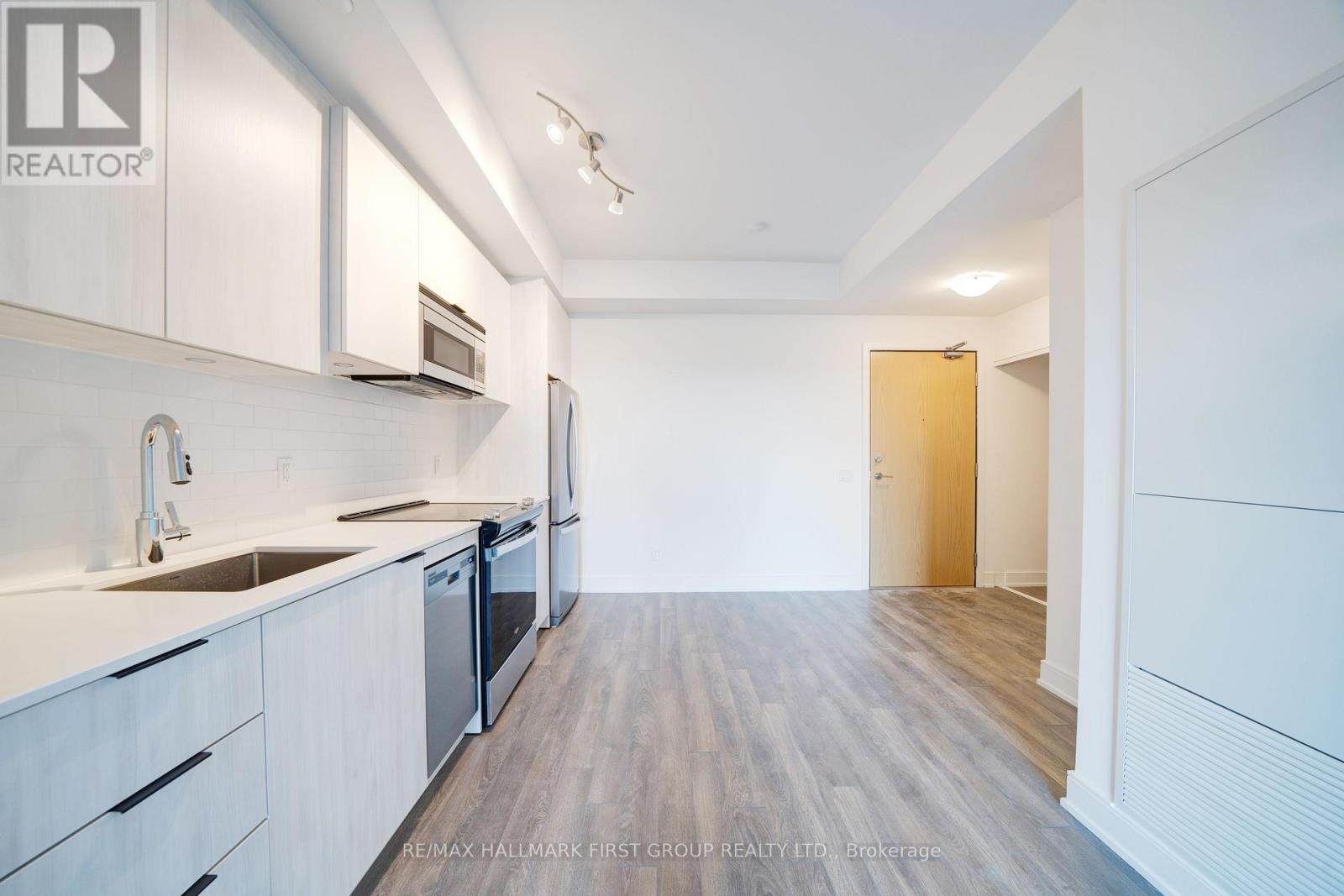 301 - 1350 Ellesmere Road, Toronto (Bendale), Ontario  M1P 2X9 - Photo 12 - E12748828