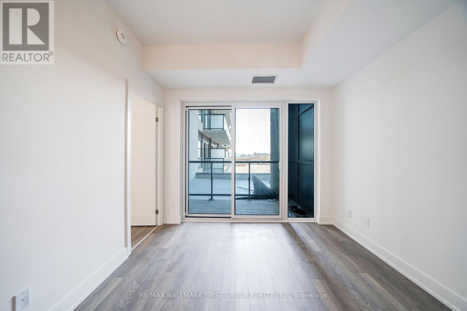 301 - 1350 Ellesmere Road, Toronto (Bendale), Ontario  M1P 2X9 - Photo 14 - E12748828