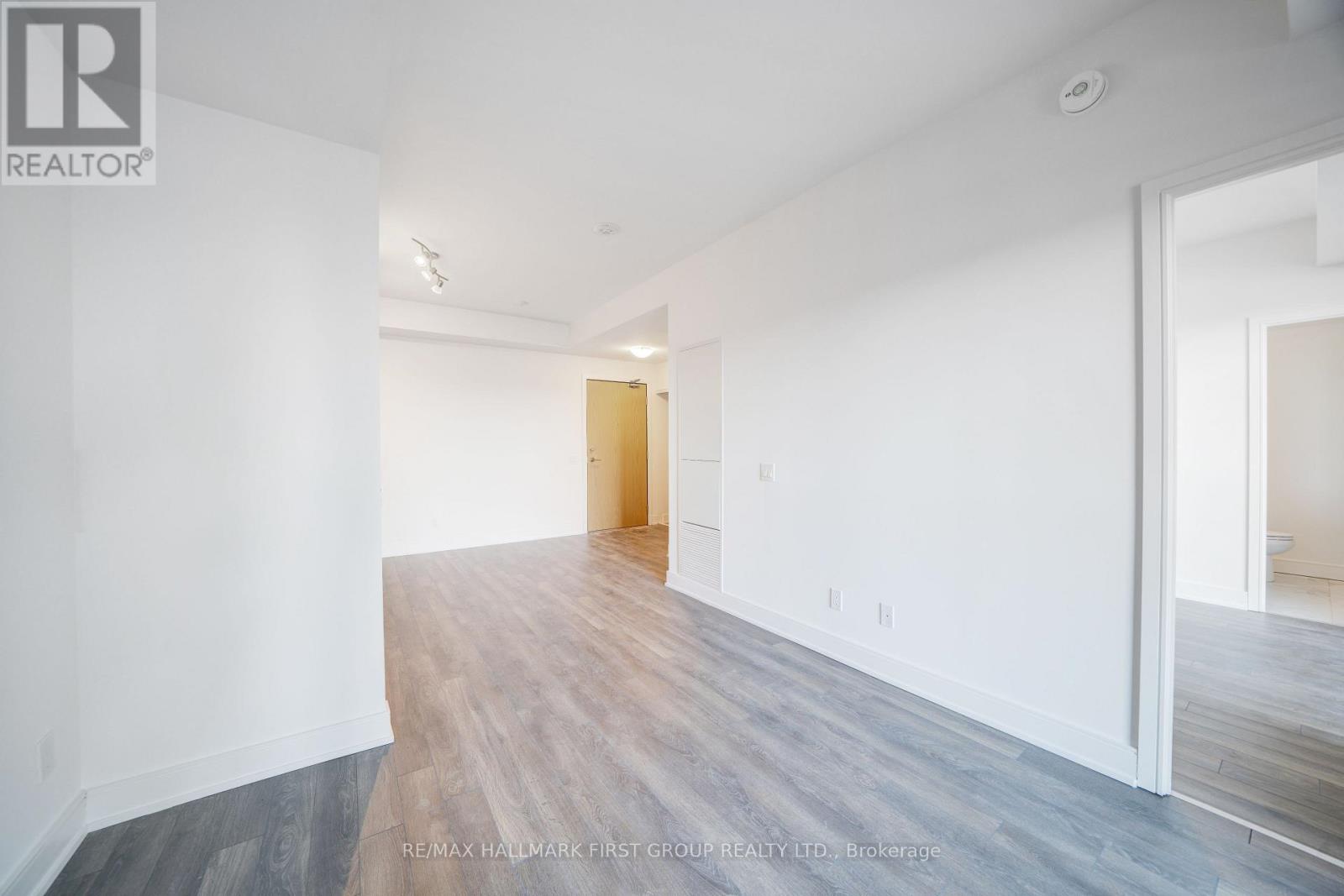 301 - 1350 Ellesmere Road, Toronto (Bendale), Ontario  M1P 2X9 - Photo 16 - E12748828