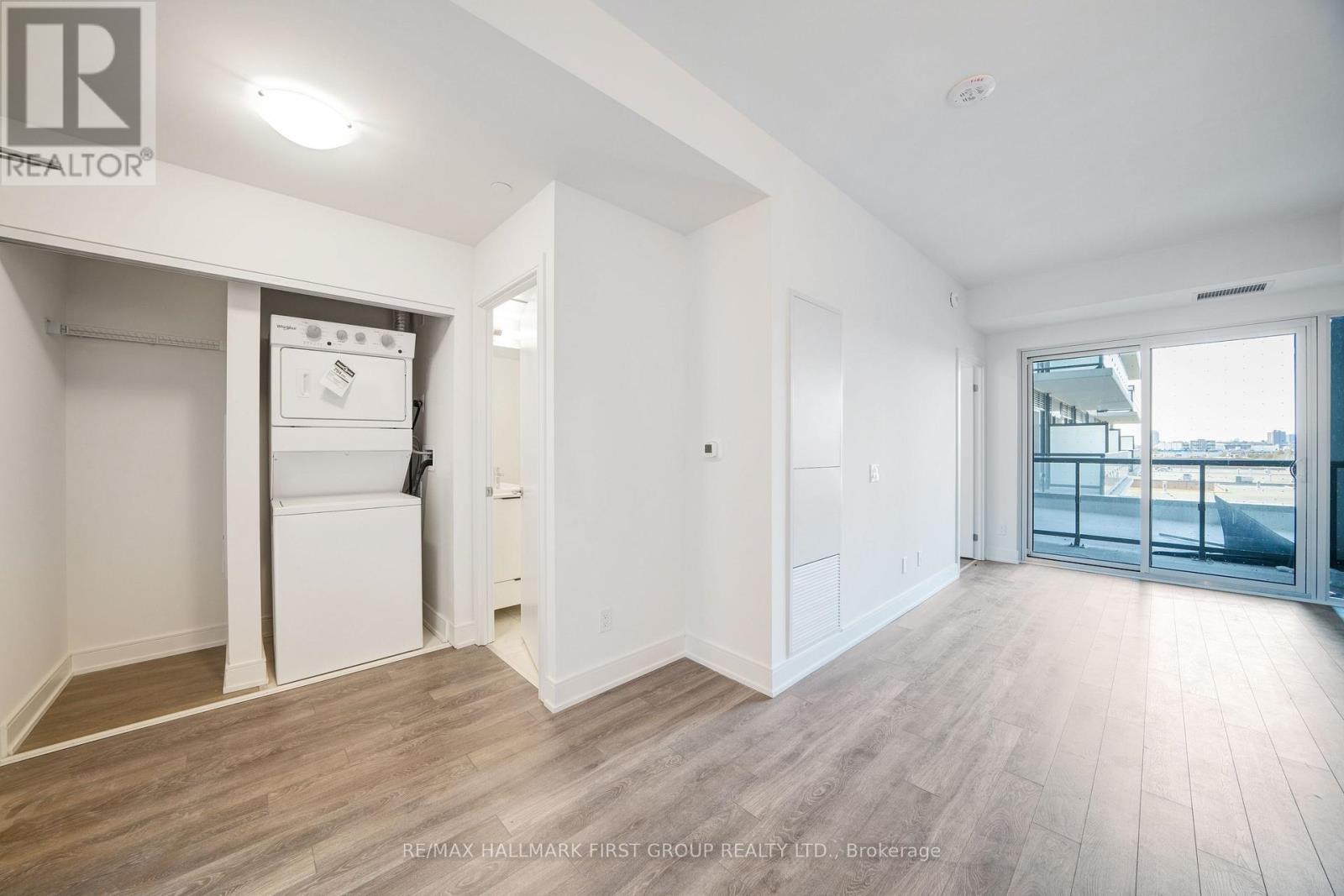 301 - 1350 Ellesmere Road, Toronto (Bendale), Ontario  M1P 2X9 - Photo 8 - E12748828