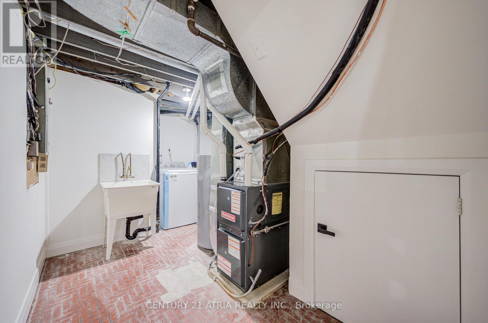 10 - 590 Sandhurst Circle, Toronto, Ontario  M1S 4J6 - Photo 28 - E12748840