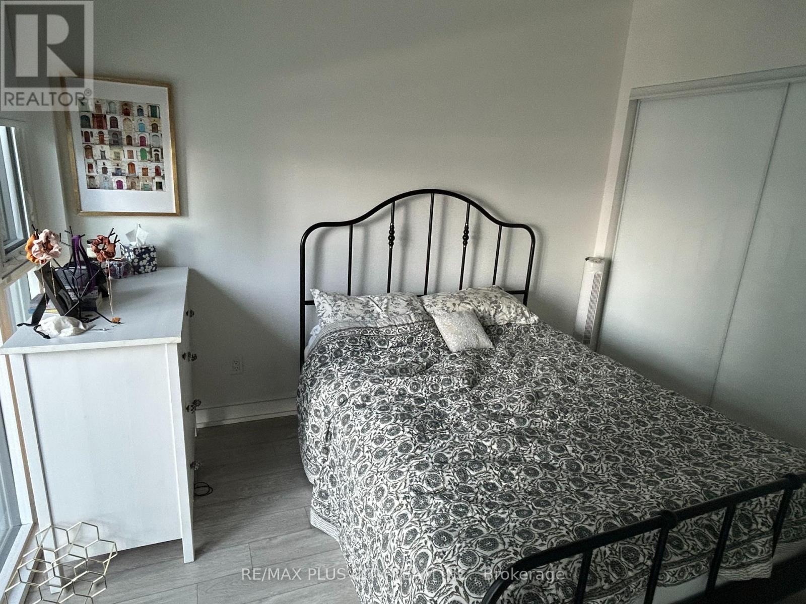 1105 - 30 Baseball Place, Toronto, Ontario  M4M 0E8 - Photo 7 - E12749038