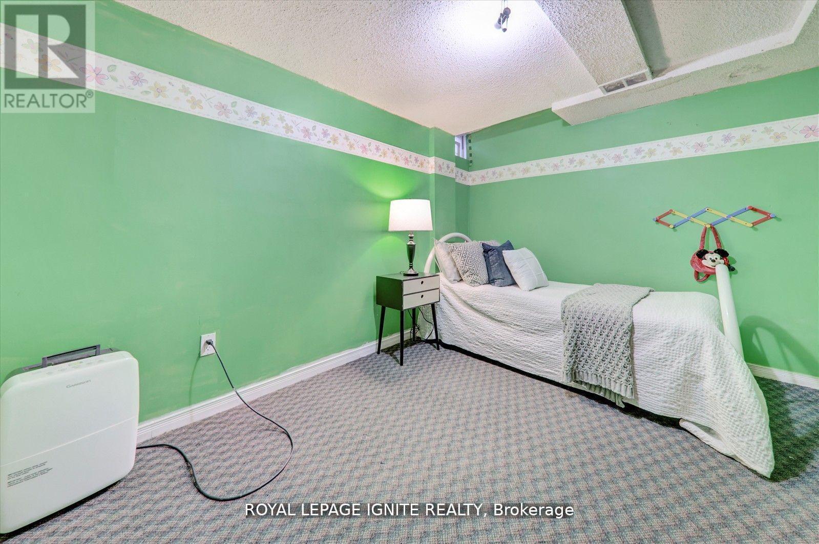 38 Rodda Boulevard, Toronto, Ontario  M1E 2Z6 - Photo 31 - E12749076