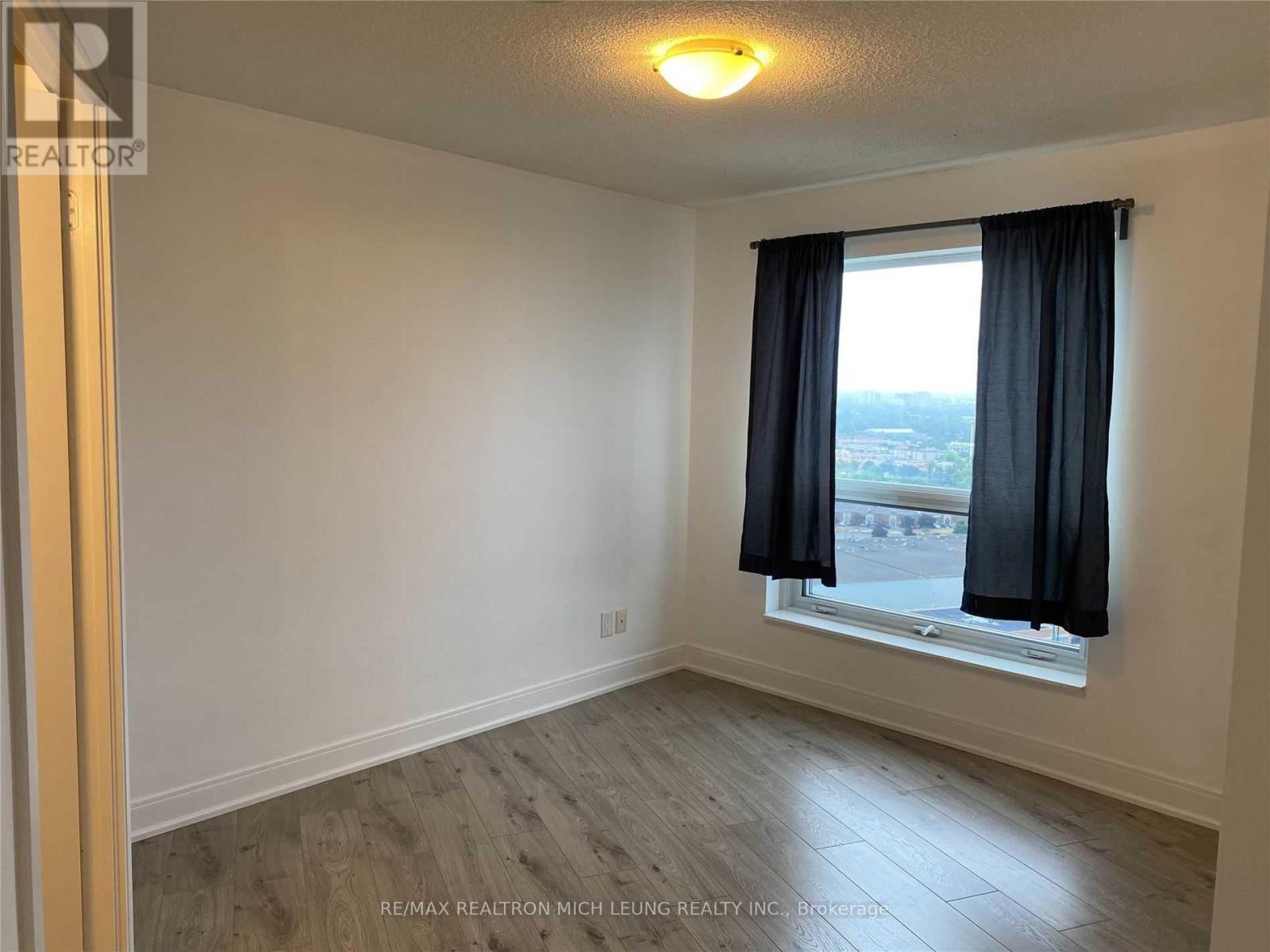 2425 - 135 Village Green Square, Toronto, Ontario  M1S 0G4 - Photo 10 - E12749078