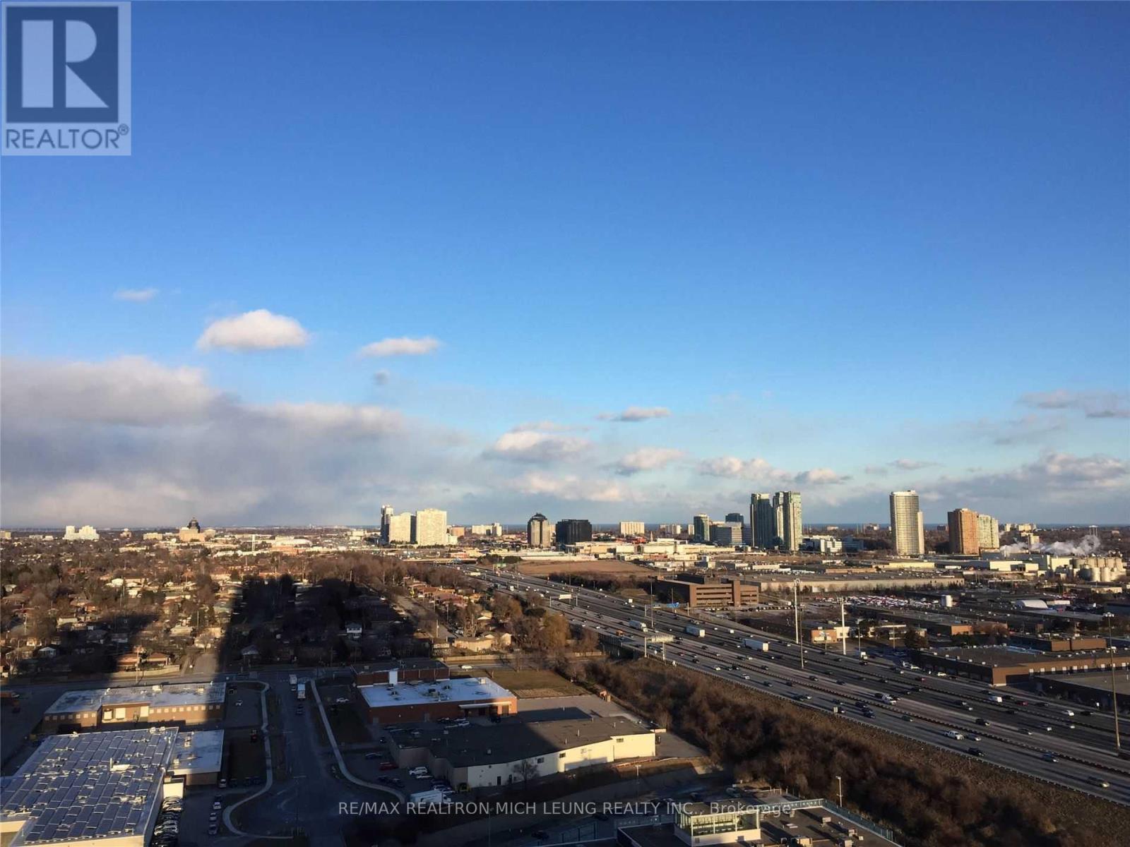 2425 - 135 Village Green Square, Toronto, Ontario  M1S 0G4 - Photo 17 - E12749078