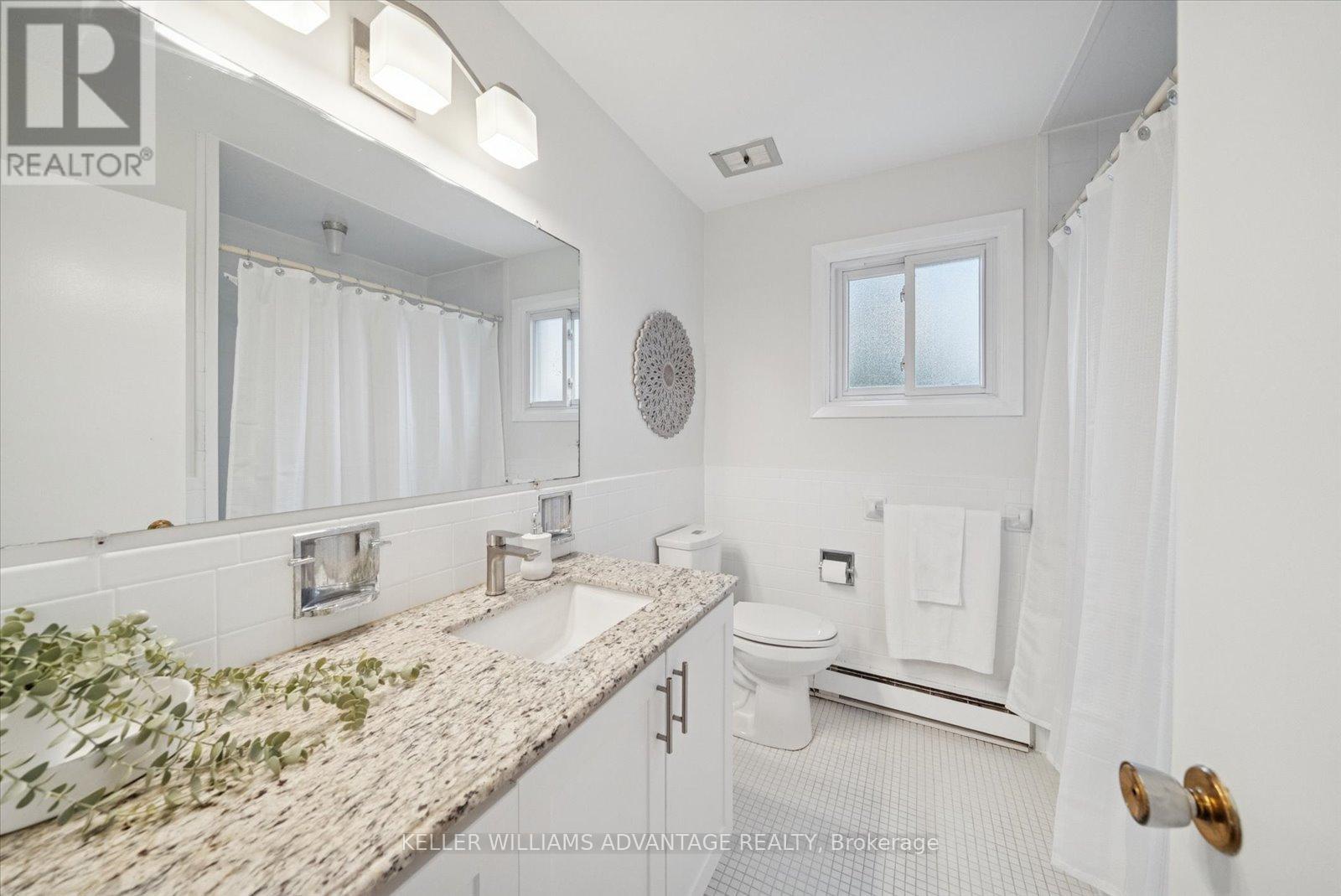 11 Castle Hill Drive, Toronto, Ontario  M1T 2Y2 - Photo 25 - E12749084