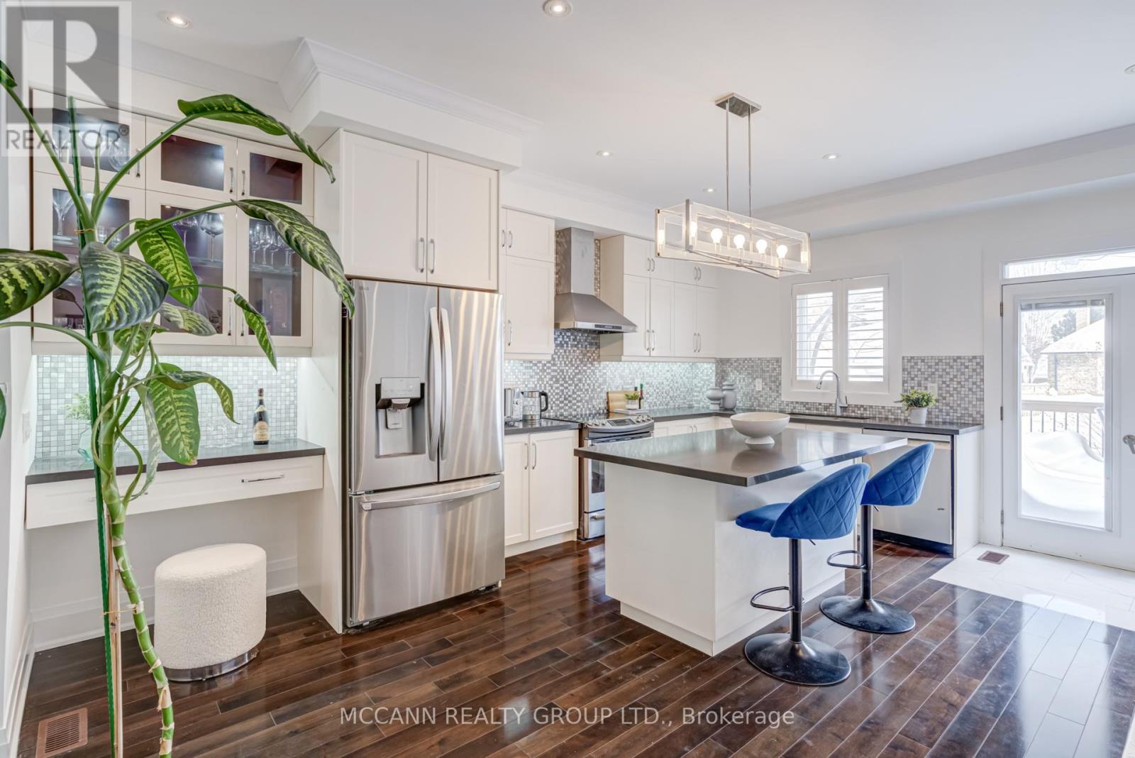 1155 Greenwood Avenue, Toronto, Ontario  M4J 4E7 - Photo 14 - E12749144