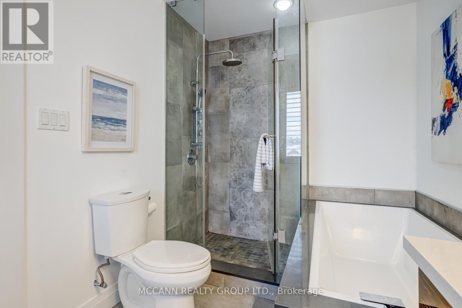 1155 Greenwood Avenue, Toronto, Ontario  M4J 4E7 - Photo 28 - E12749144