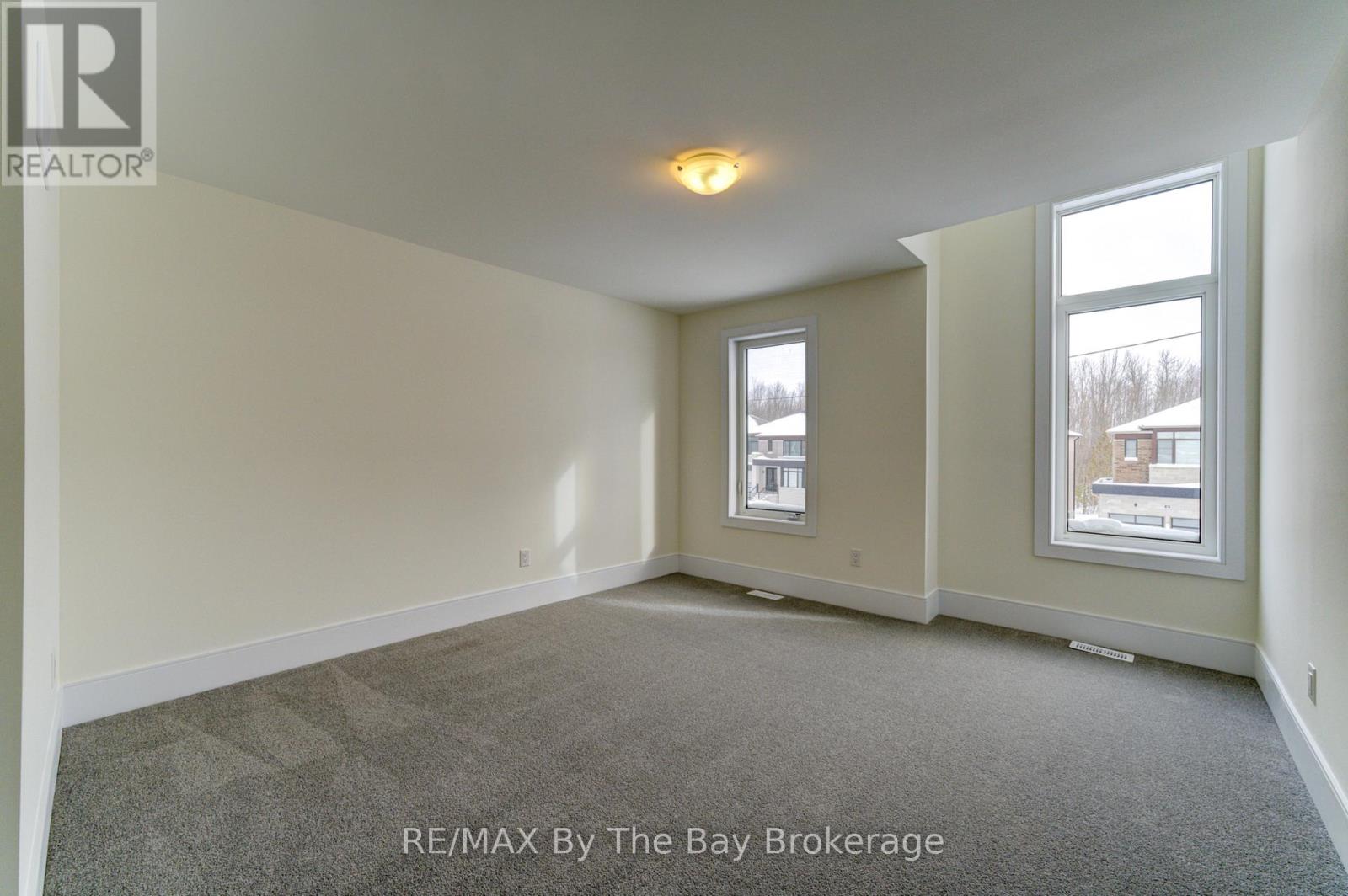 63 Rosanne Circle, Wasaga Beach, Ontario L9Z 0M8 - Photo 29 - S12749066