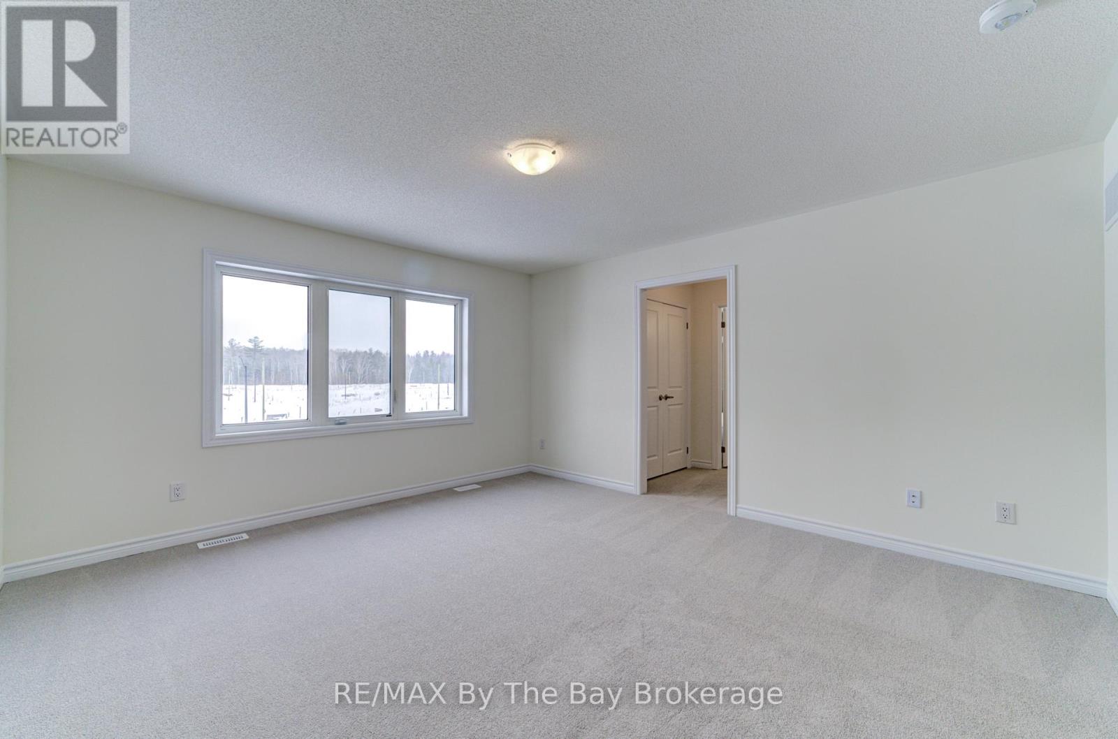 61 Rosanne Circle, Wasaga Beach, Ontario  L9Z 0M8 - Photo 18 - S12749070