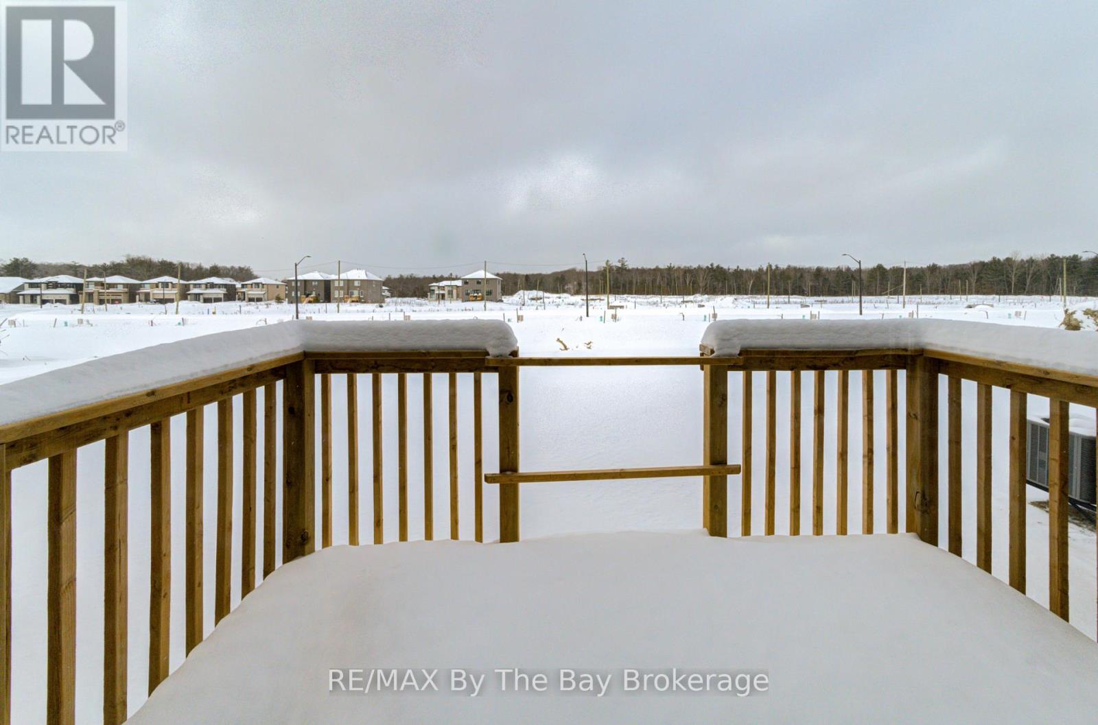 61 Rosanne Circle, Wasaga Beach, Ontario  L9Z 0M8 - Photo 29 - S12749070