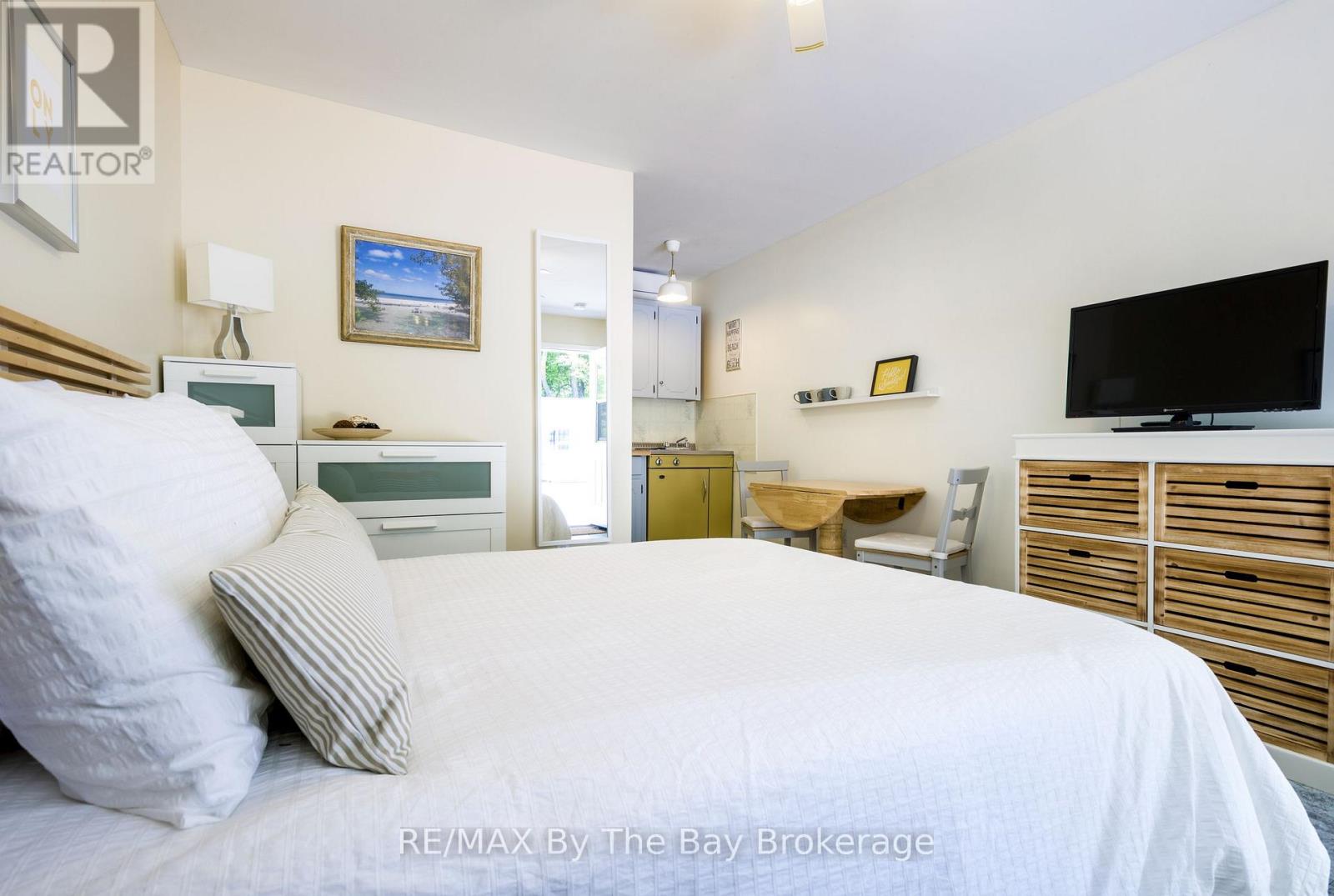 169 Mosley Street, Wasaga Beach, Ontario  L9Z 2K1 - Photo 22 - S12749114