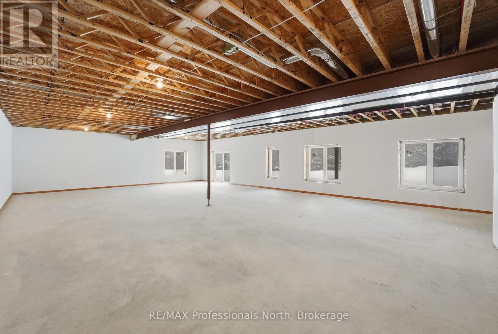 1058 Piper Glen Road, Minden Hills, Ontario  K0M 2K0 - Photo 38 - X12720932