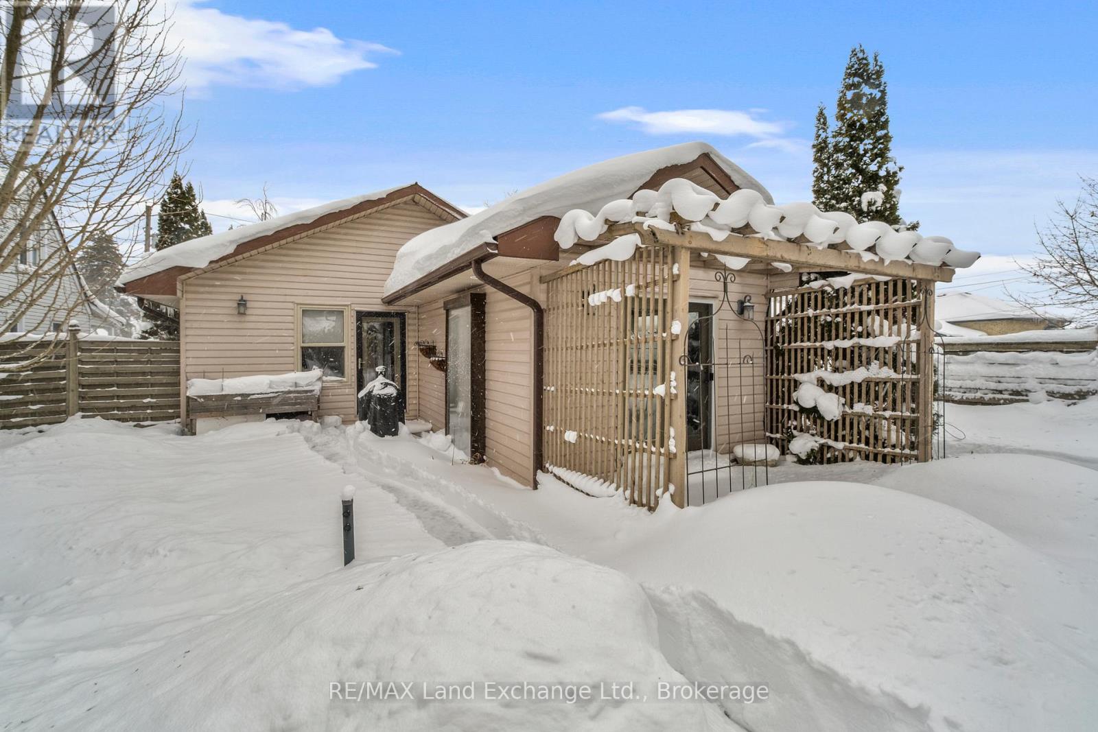 360 Boulton Street, Minto, Ontario N0G 2P0 - Photo 27 - X12749026