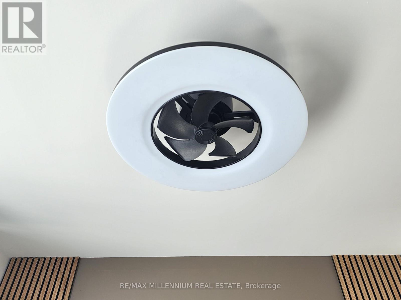 Ph107 - 195 Commerce Street E, Vaughan, Ontario  L4K 5Z7 - Photo 12 - N12748832