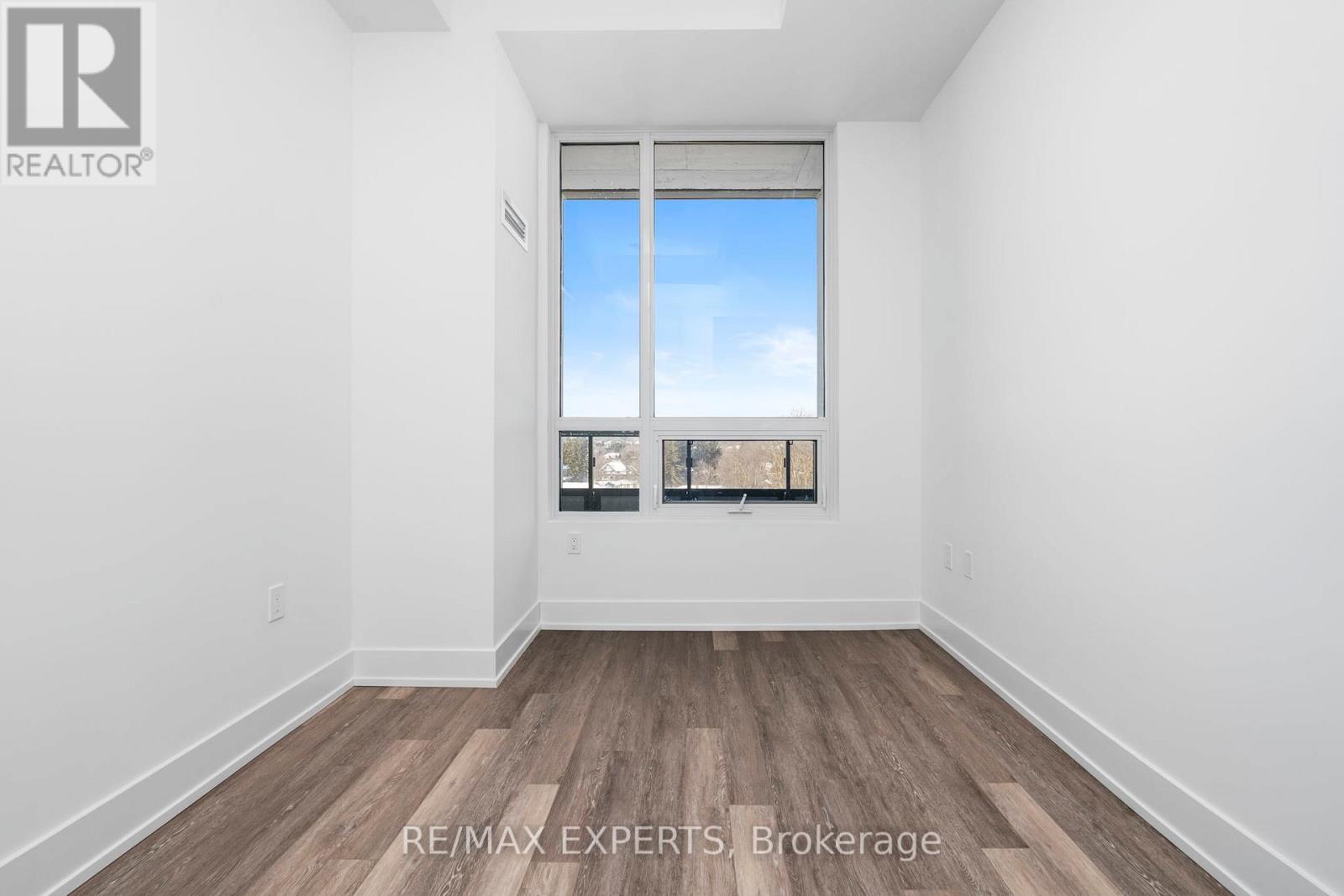 537 - 2075 King Road, King, Ontario  L7B 0R6 - Photo 18 - N12748878