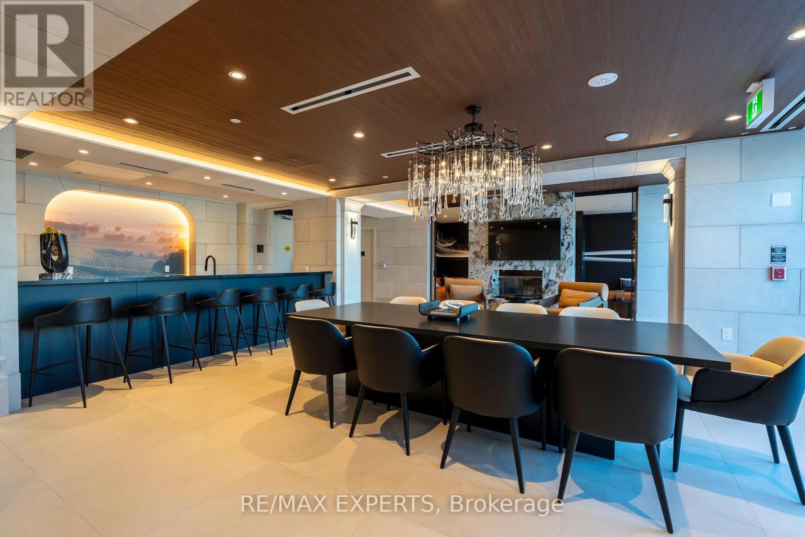 537 - 2075 King Road, King, Ontario  L7B 0R6 - Photo 29 - N12748878