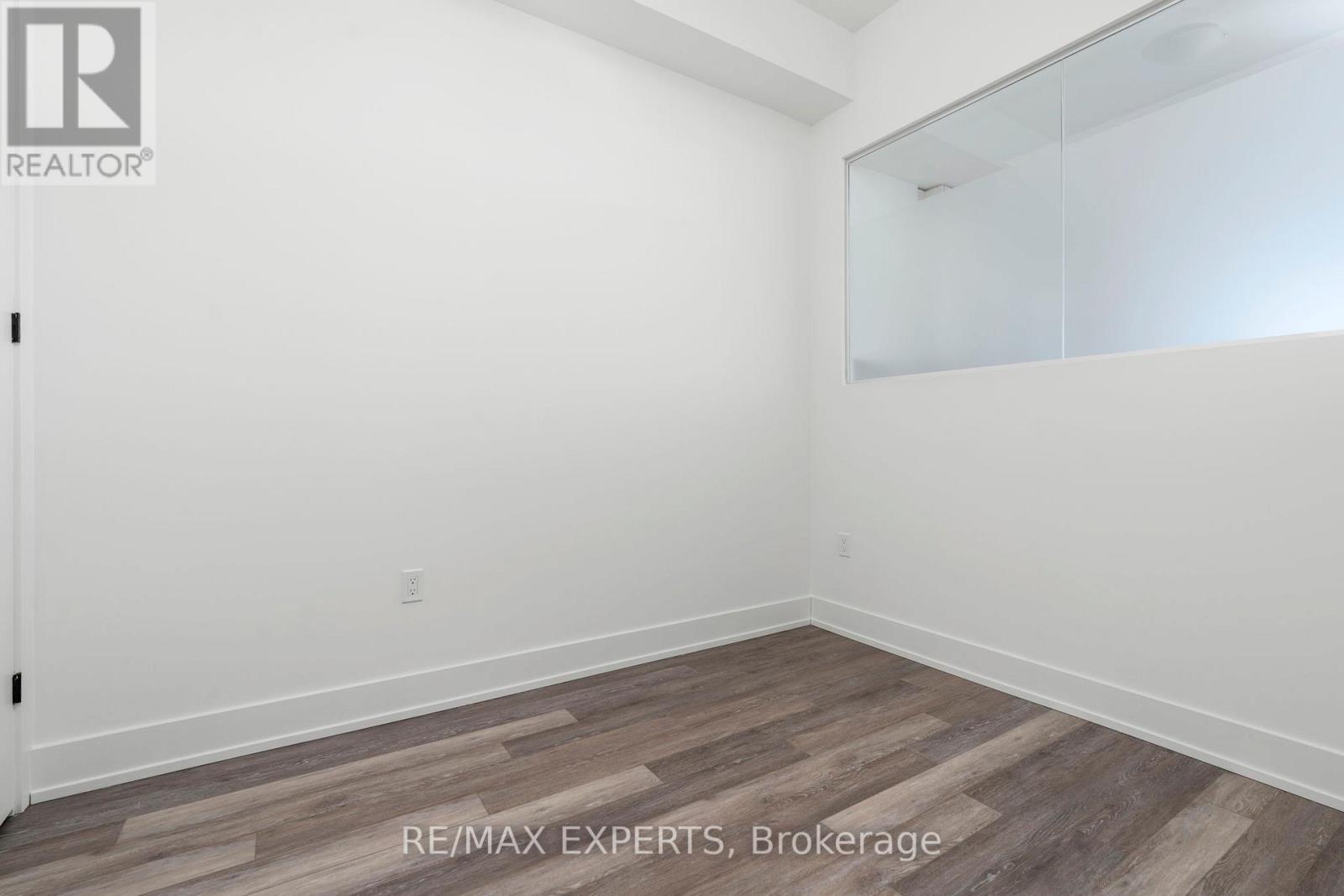 537 - 2075 King Road, King, Ontario  L7B 0R6 - Photo 6 - N12748878