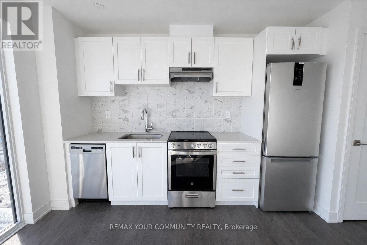 1308 - 705 Davis Drive, Newmarket (Huron Heights-Leslie Valley), Ontario  L3Y 2R2 - Photo 10 - N12748984