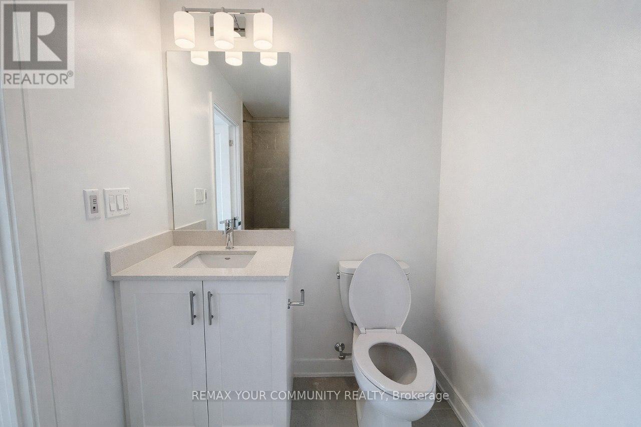 1308 - 705 Davis Drive, Newmarket (Huron Heights-Leslie Valley), Ontario  L3Y 2R2 - Photo 14 - N12748984