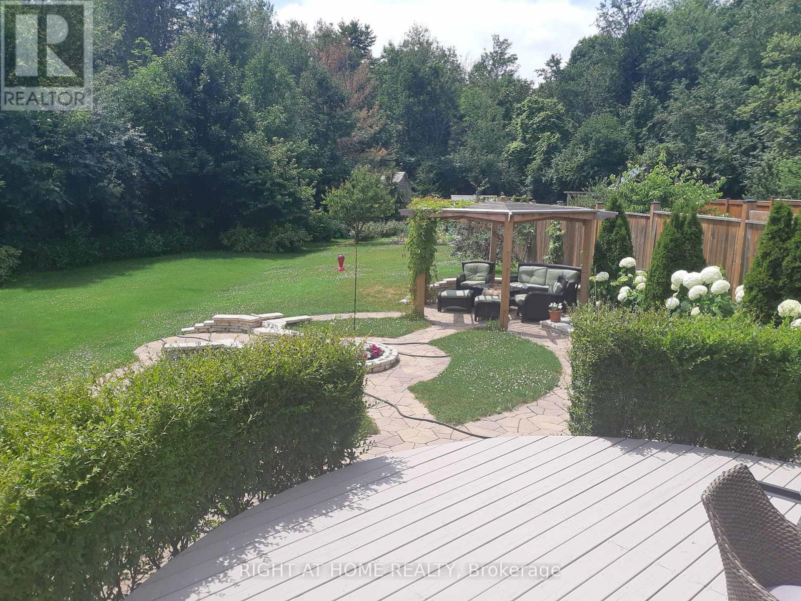 154 Peter Rupert Avenue W, Vaughan (Patterson), Ontario  L6A 0Y5 - Photo 2 - N12749020