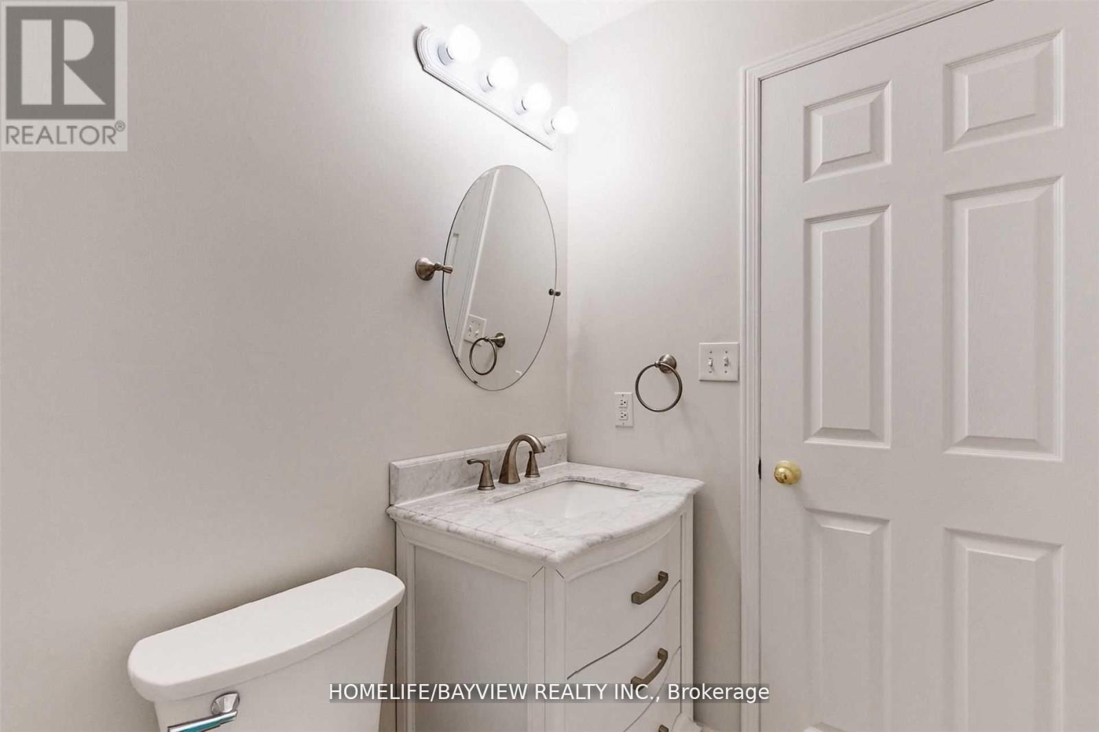 109 Wiiliam Curtis Circle, Newmarket (Gorham-College Manor), Ontario  L3Y 8L8 - Photo 17 - N12749032