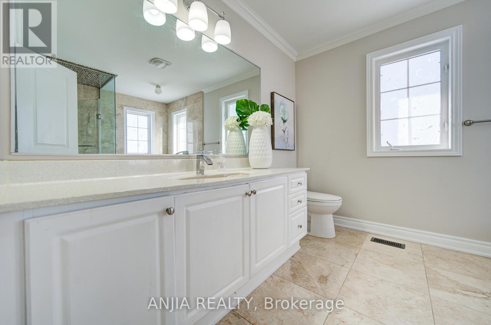 42 Reginald Lamb Crescent, Markham (Box Grove), Ontario  L6B 0B5 - Photo 27 - N12749034