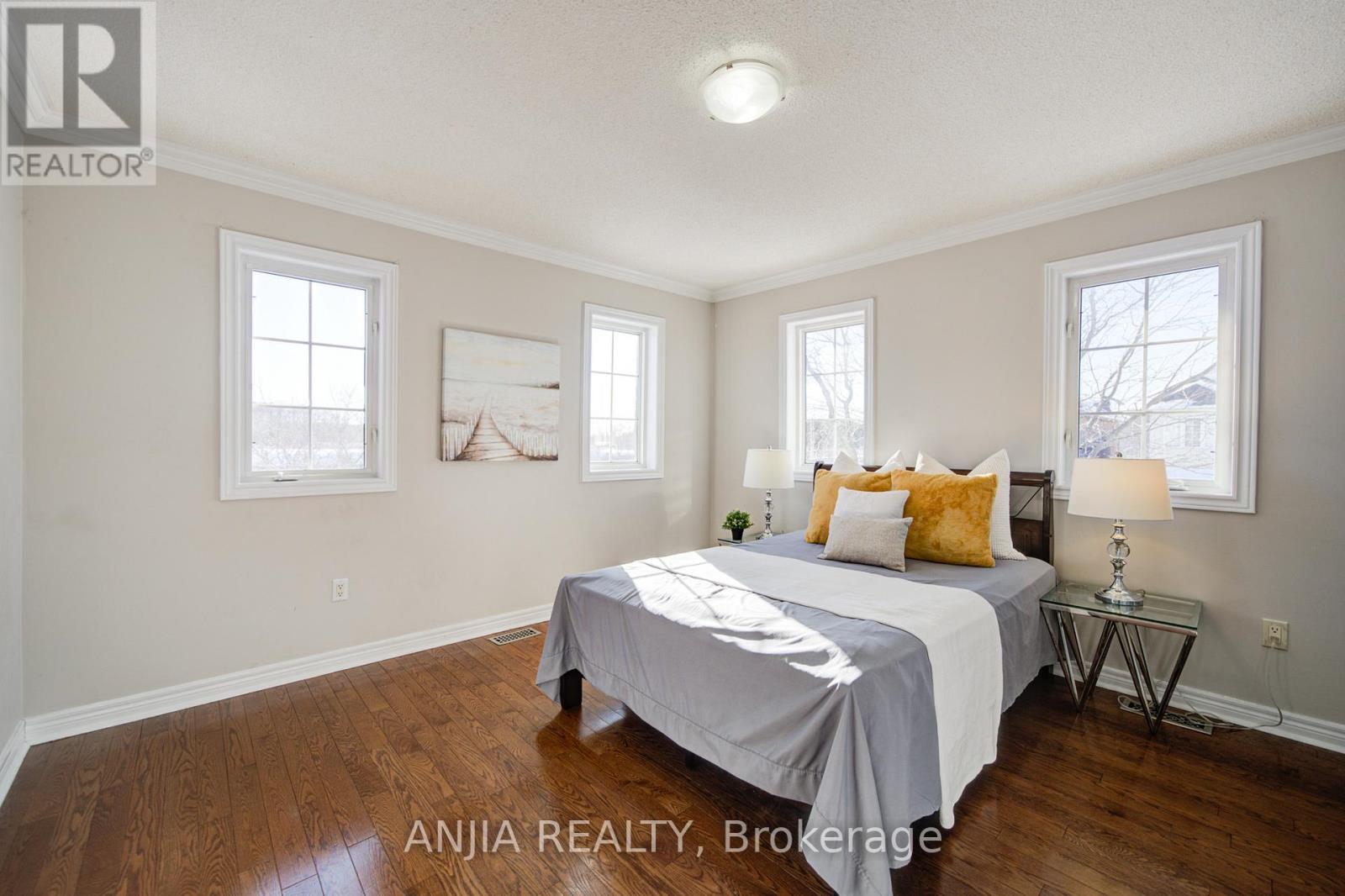 42 Reginald Lamb Crescent, Markham (Box Grove), Ontario  L6B 0B5 - Photo 29 - N12749034