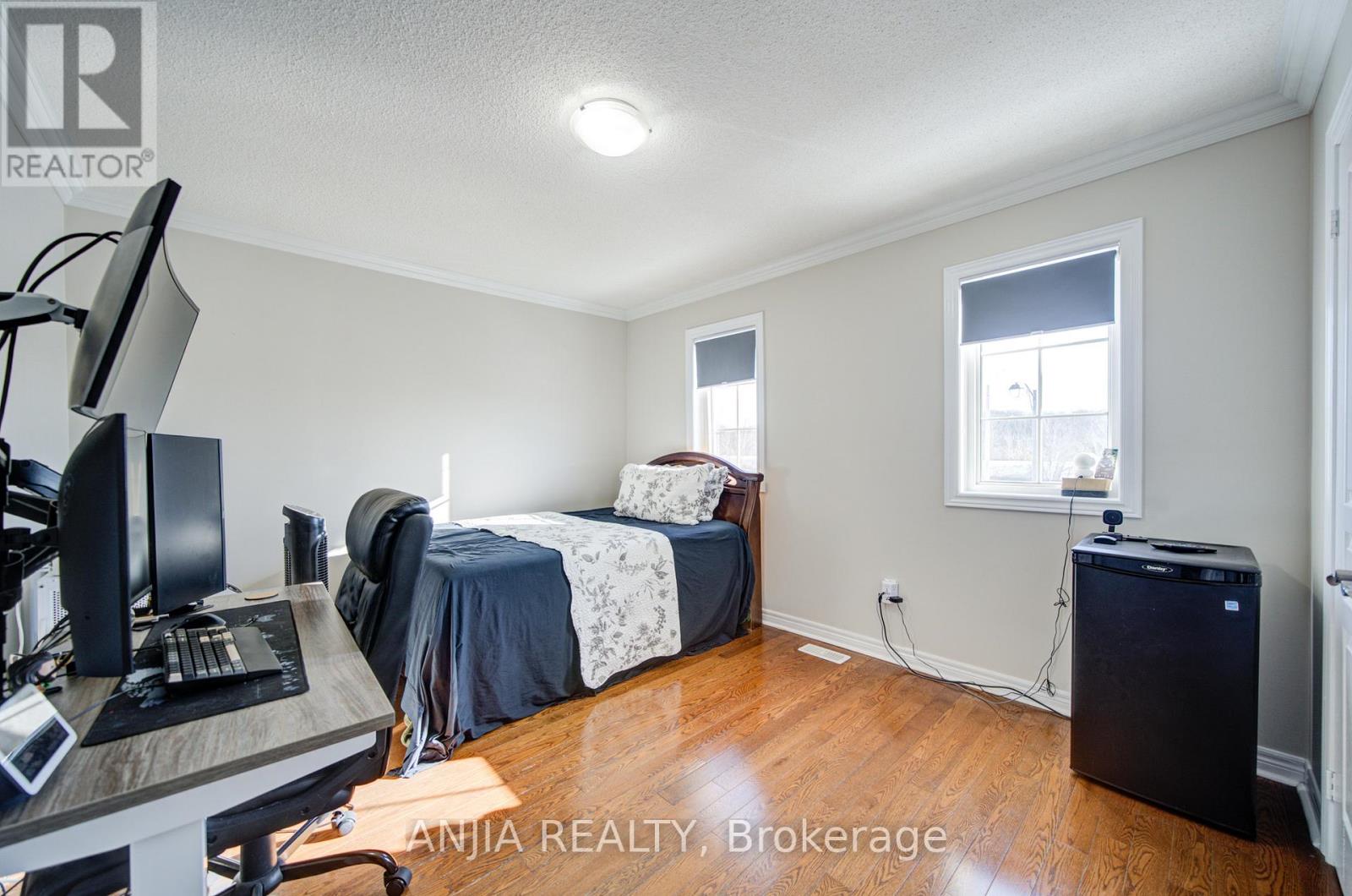 42 Reginald Lamb Crescent, Markham (Box Grove), Ontario  L6B 0B5 - Photo 35 - N12749034