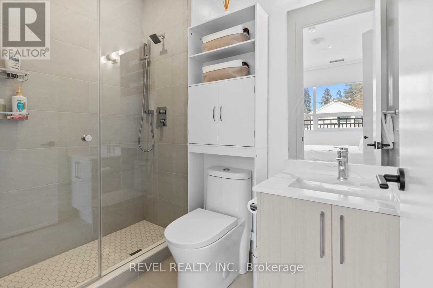 2075 King Rd Road, King (King City), Ontario  L7B 0R6 - Photo 12 - N12749062