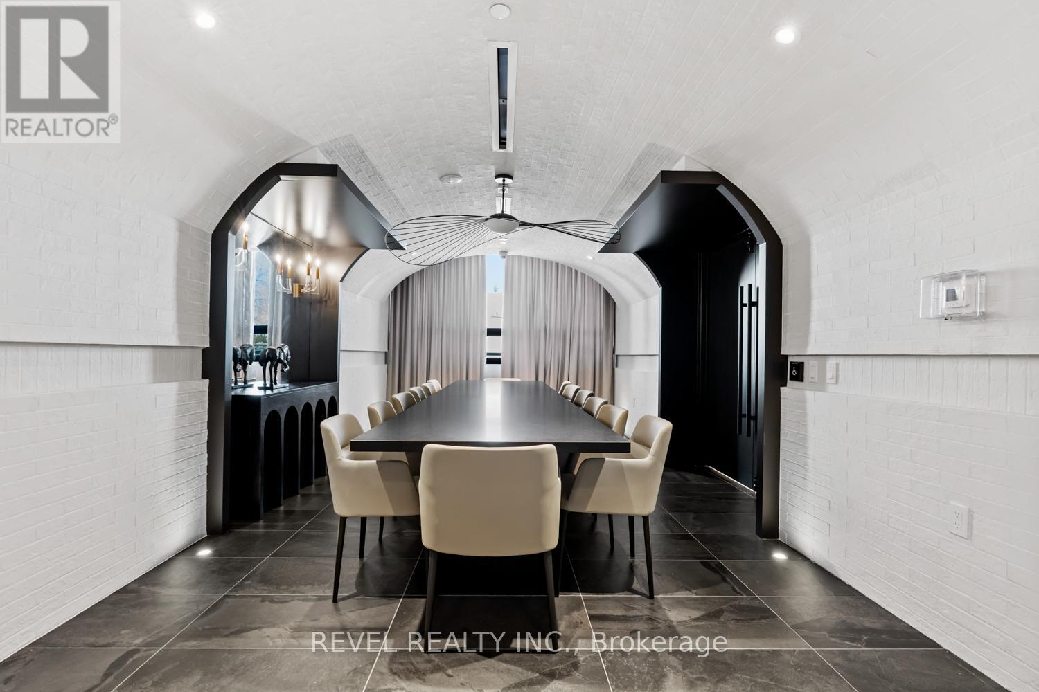 2075 King Rd Road, King (King City), Ontario  L7B 0R6 - Photo 24 - N12749062