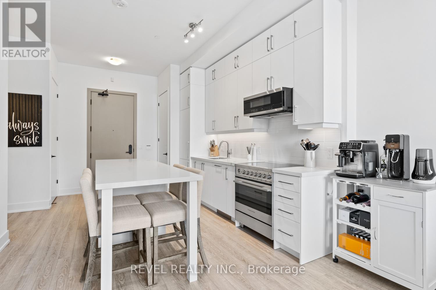 2075 King Rd Road, King (King City), Ontario  L7B 0R6 - Photo 4 - N12749062